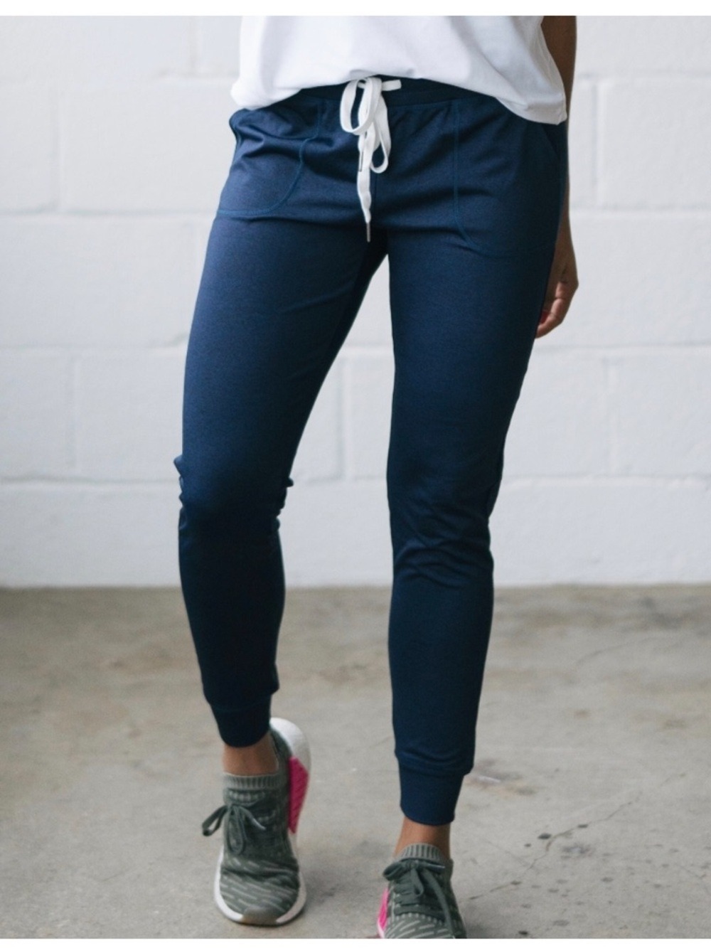 ZYIA Navy Cozy Joggers Pants, size M